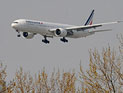 Самолет Air France совершил вынужденную посадку из-за отказа двигателя