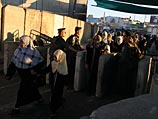 Будет облегчено передвижение людей и ввоз товаров, а также будет разрешено свободное передвижение людей в зоне безопасности