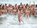 Массовый голый заплыв в Новой Зеландии, рекорд Израиля не побит
