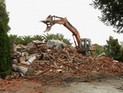 Строители по ошибке снесли французский замок российского миллиардера