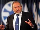 Адвокаты Либермана полагают, что он не обязан увольняться