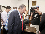 Авигдор Либерман дал показания в суде