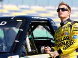 Бывший пилот NASCAR и Indycar погиб, участвуя в грязевых гонках