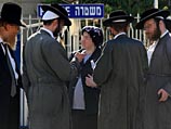 Нарушения, которые инкриминируются главному раввину Холона, касаются выдачи лицензий особой кошерности (