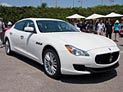 Автосалон в Тель-Авиве: машины из кинофильмов, а также Ferrari и Maserati