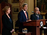 Госсекретарь США Джон Керри, министр юстиции Израиля Ципи Ливни и высокопоставленный представитель ООП Саиб Арикат выступили вечером 30 июля с заявлениями по поводу мирных переговоров