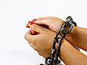 Израильтянка арестована на Крите за кражу спасательных жилетов с самолета