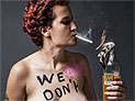 Освобожденная из тюрьмы тунисская активистка FEMEN разделась и призвала к революции