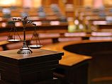 Судья, подозревавшийся в жестоком обращении с детьми, вернется к работе в январе