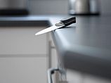 Житель Тират а-Кармель тяжело ранил свою родственницу