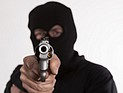 Ограбление магазина в Хайфе: продавец отобрал у грабителя пистолет