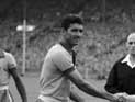 Умер легендарный бразильский футболист Нилтон Сантос