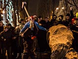 Демонстранты снесли памятник Ленину. Киев. 8 декабря 2013 года