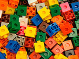 Автомобиль, сделанный полностью из Lego, развивает скорость до 19 км/ч