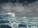 Возле берегов Франции ищут упавшего с судна в море российского моряка