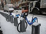 Число жертв снежной бури в США достигло 15 человек