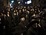 Массовая акция протеста прошла возле кладбища, на котором похоронен Овадья Йосеф
