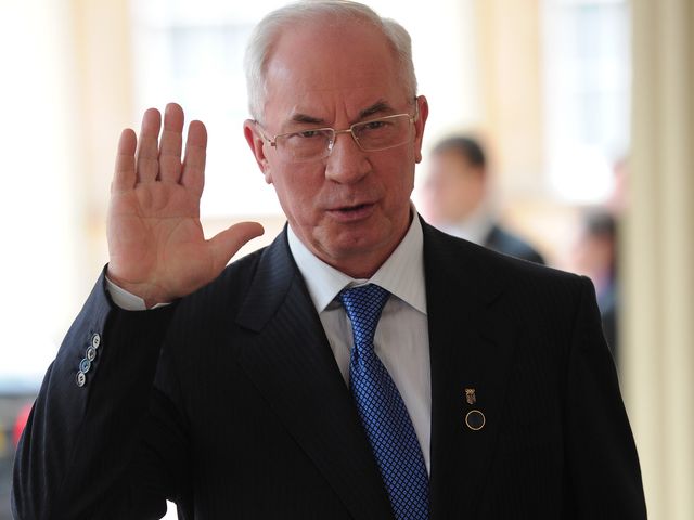Николай Азаров