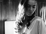 Ханна Джейнс во время съемок клипа  