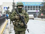 Вооруженные люди в аэропорту Симферополя. 28.02.2014