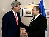 Госсекретарь Джон Керри и глава МИД Израиля Авигдор Либерман. Иерусалим, 03.01.2014