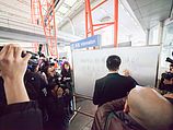 Сотрудник администрации пекинского аэропорта рассказывает об исчезновении самолета. 08.03.2014