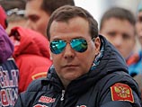Вслед за Бушем: Медведев организовал выставку своих фотографий