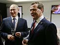 Путин почти втрое поднял зарплату себе и Медведеву 
