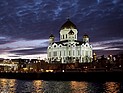 Благодатный огонь из Иерусалима доставлен в Москву