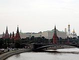 Кремль опроверг слухи о прекращении контактов Путина с Обамой