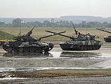 Хейгел: агрессия России вынудила страны NATO задуматься о вооружении