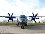 Самолет Ан-140 