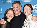 Меши Олински, Амос Гитай и Сара Адлер. 1 сентября 2014 года 