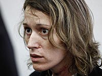Карина Бриль, обвиняемая в убийстве детей, из-за нервного срыва не смогла выступить перед судом

