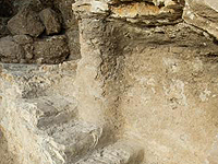 Ступени, обнаруженные в ходе раскопок в районе перекрестка а-Эла 