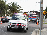 Небольшой самолет упал на жилой квартал в Мельбурне, пилот погиб