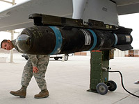 Ракета Hellfire, подвешенная на американский БПЛА