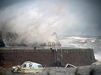 Ураган Гонсало достиг Великобритании: есть жертвы