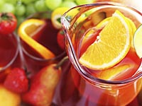 Ученые: чай, вино и цитрусовые на треть снижают риск развития рака