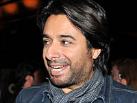 Секс-скандал в Канаде: уволен радиоведущий Джиан Гомеши, практиковавший  BDSM
