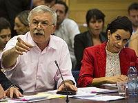 Исраэль Хасон возглавит управление древностей. Его место в Кнессете займет Ронит Тирош