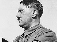 Адольф Гитлер 
