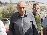 После инцидента в Кафр-Кана Гальон требует расследования против Ароновича