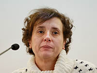 Медсестра, переболевшая Эболой, подает в суд на власти Мадрида, усыпившие ее пса