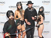 Обнаженные 