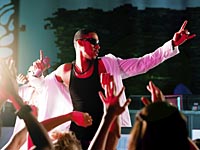 Психологи: рэп помогает победить депрессию