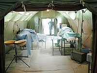 Международные организации скупают израильские палатки для приема пострадавших от биологического оружия
