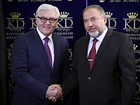 Министр иностранных дел Авигдор Либерман и глава МИДа Германии Франк-Вальтер Штайнмайер. Иерусалим, 16 ноября 2014 года