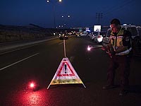 Араб на угнанном грузовике протаранил полицейскую машину и грузовик