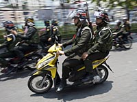 Американцы, которые пытались отправить в США части мертвых тел, бежали из Таиланда
